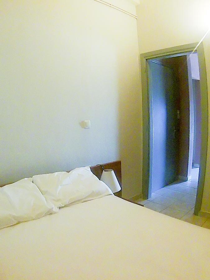 Alexander Rooms & Apartments Igoumenitsa Bagian luar foto
